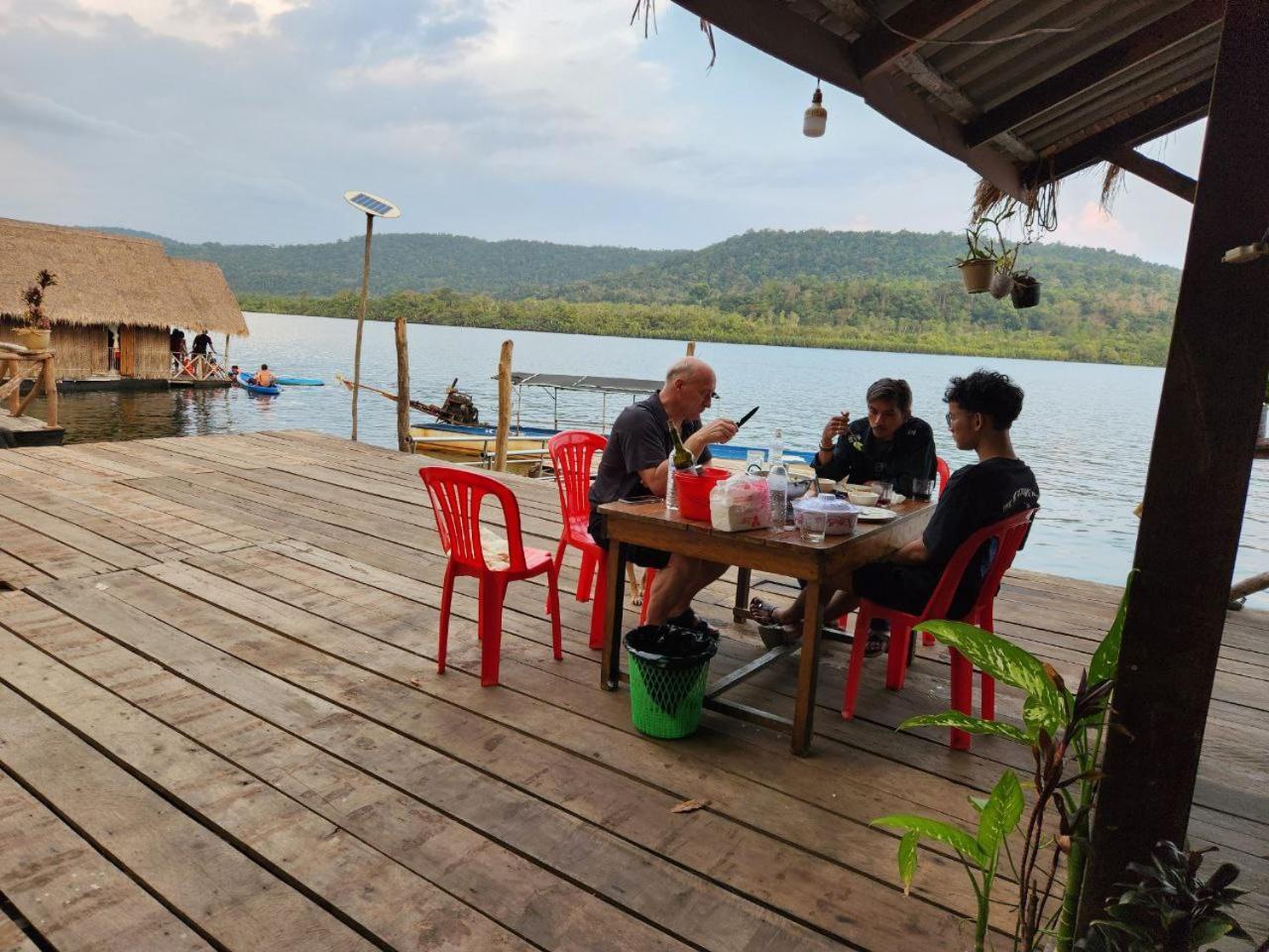 The Floating House Villa Koh Kong Exterior photo